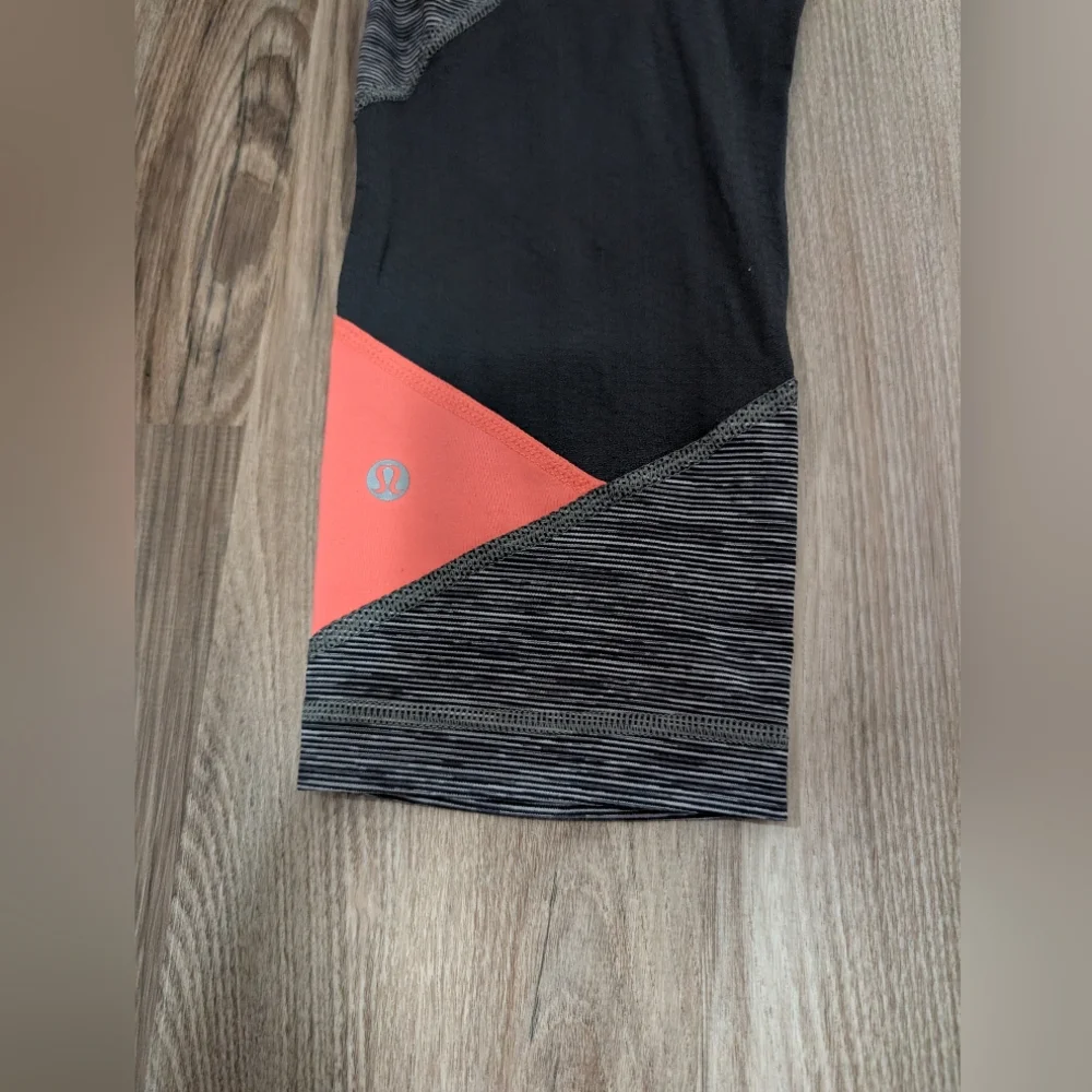 Lululemon, Women's 8, Pace Rival Crop, Black Slate - Grapefruit, Legging Running